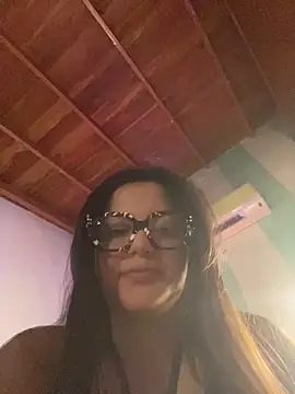 alilith online show from March 5, 8:49 pm