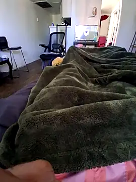 Snapshot of Edulalo199 chatting on November 14, 8:51 pm Edulalo199 online show from November 14, 8:51 pm