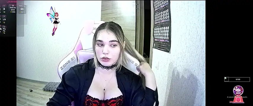 Kris Moss online show from October 17, 8:00 pm