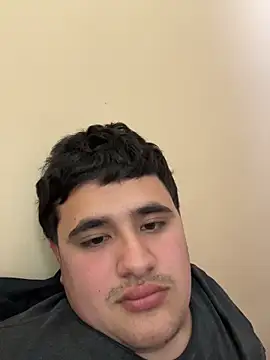 Snapshot of whitsblack chatting on November 18, 9:52 pm whitsblack online show from November 18, 9:52 pm