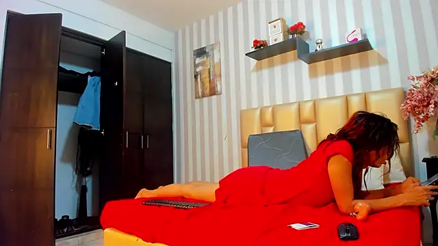 Snapshot of MissDiabla_ chatting on September 13, 4:07 pm MissDiabla online show from September 13, 4:07 pm