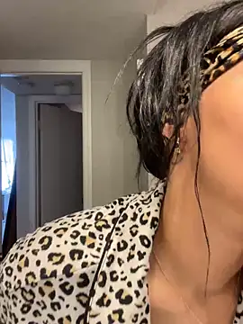 Prettygirl6070 online show from April 17, 7:50 pm