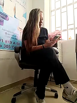 Madisson-04  online show from February 21, 3:35 pm