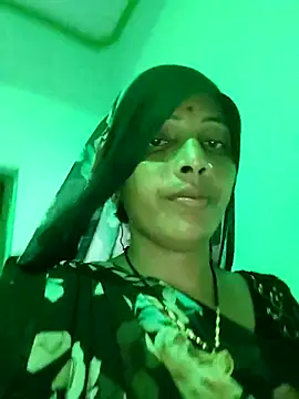 Snapshot of Sharma_pooja chatting on September 25, 5:05 pm Sharma pooja online show from September 25, 5:05 pm