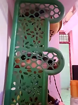 Snapshot of Sharma_pooja chatting on September 27, 5:45 am Sharma pooja online show from September 27, 5:45 am