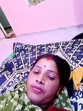 Snapshot of Sharma_pooja chatting on October 2, 4:47 pm Sharma pooja online show from October 2, 4:47 pm