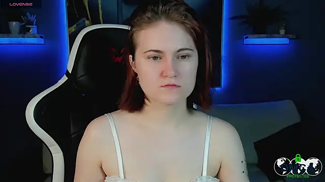 Roxy foxi online show from September 28, 1:00 am