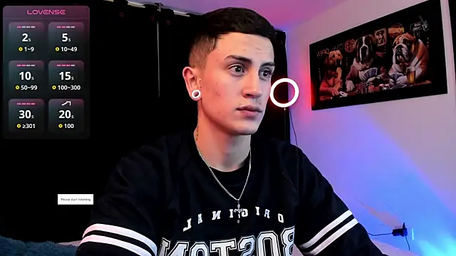 Snapshot of Sebas_maverick chatting on November 9, 12:31 am Sebas maverick online show from November 9, 12:31 am