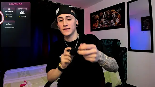 Snapshot of Sebas_maverick chatting on November 13, 10:19 pm Sebas maverick online show from November 13, 10:19 pm