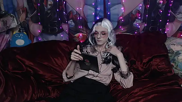 Snapshot of yutachka chatting on November 11, 10:43 pm yutachka online show from November 11, 10:43 pm