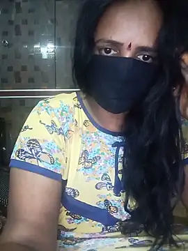 Snapshot of Mee_harini-telugupilla chatting on June 7, 6:11 pm Mee harini-telugupilla online show from June 7, 6:11 pm
