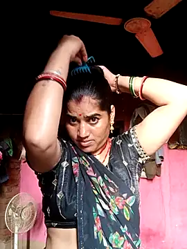 Snapshot of Mis_sonam chatting on September 28, 1:33 am Mis sonam online show from September 28, 1:33 am