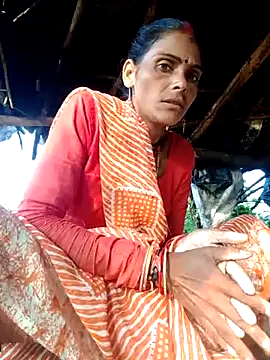 Snapshot of H_seema chatting on October 7, 1:36 am H seema online show from October 7, 1:36 am