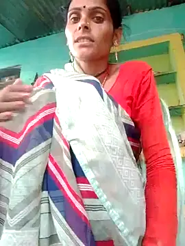 Snapshot of H_seema chatting on October 13, 1:16 am H seema online show from October 13, 1:16 am