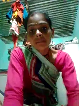 Snapshot of H_seema chatting on October 16, 3:13 pm H seema online show from October 16, 3:13 pm