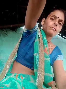 Snapshot of H_seema chatting on October 22, 4:35 am H seema online show from October 22, 4:35 am