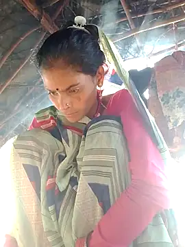 Snapshot of H_seema chatting on November 1, 2:24 am H seema online show from November 1, 2:24 am