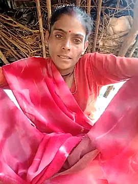 Snapshot of H_seema chatting on November 5, 4:23 am H seema online show from November 5, 4:23 am