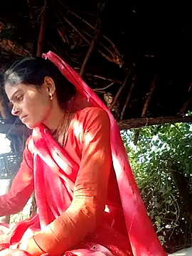 Snapshot of H_seema chatting on November 15, 3:26 am H seema online show from November 15, 3:26 am