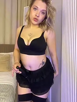 AlisaMyers online show from April 13, 6:19 am