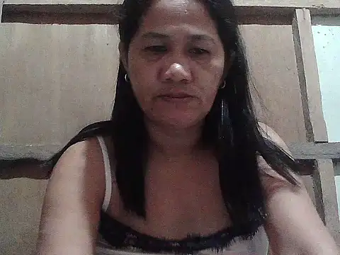 hotmama 063 online show from April 5, 9:01 pm