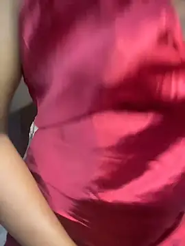 Snapshot of Moonzy77 chatting on November 15, 11:07 am Moonzy77 online show from November 15, 11:07 am