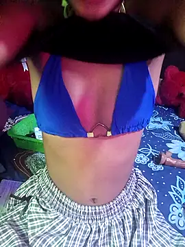 BunnyBloom25 online show from April 15, 10:00 am