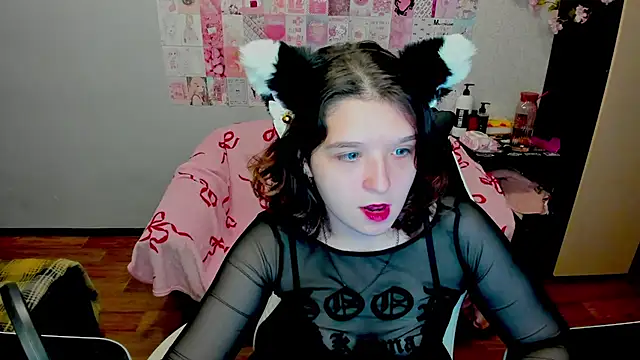 Snapshot of Acid_Kate chatting on September 24, 3:10 am Acid Kate online show from September 24, 3:10 am