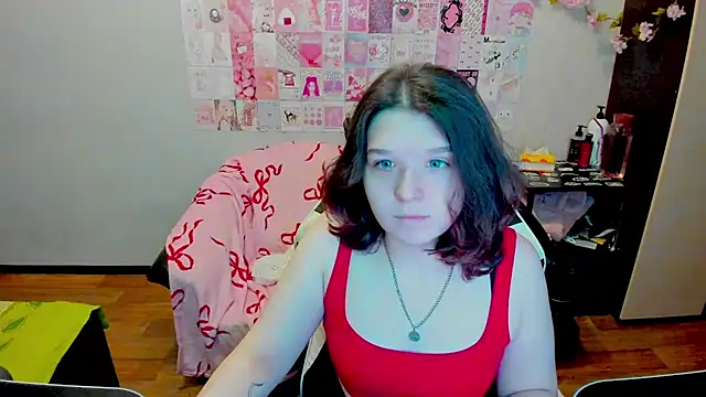 Snapshot of Acid_Kate chatting on October 3, 12:18 am Acid Kate online show from October 3, 12:18 am