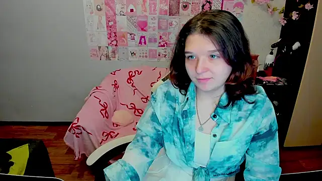 Snapshot of Acid_Kate chatting on October 16, 12:11 am Acid Kate online show from October 16, 12:11 am