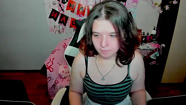 Snapshot of Acid_Kate chatting on October 30, 12:45 am Acid Kate online show from October 30, 12:45 am