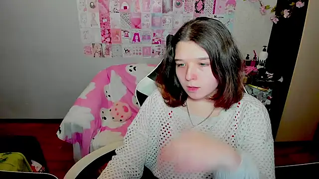 Snapshot of Acid_Kate chatting on November 17, 12:49 am Acid Kate online show from November 17, 12:49 am