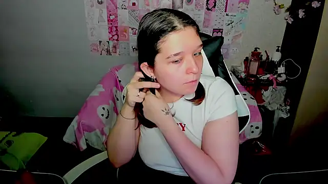 Snapshot of Acid_Kate chatting on November 30, 12:25 am Acid Kate online show from November 30, 12:25 am