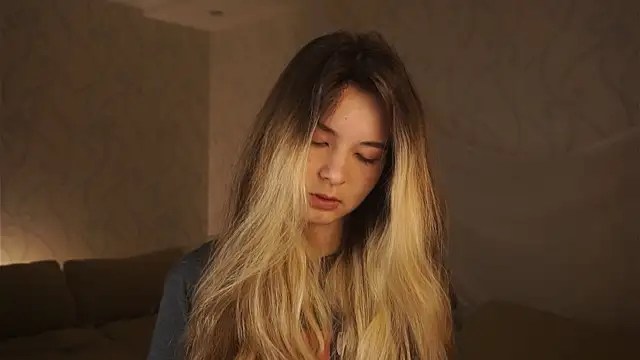 MarlinVarian online show from September 29, 4:12 pm