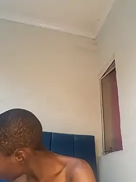 SweetSlenderChoc online show from March 26, 2:55 pm