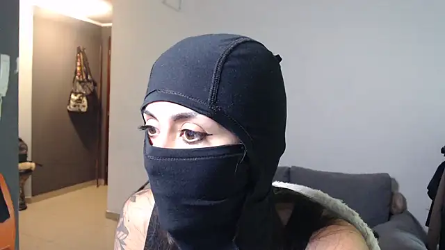 Katalina sexyyy online show from April 13, 3:50 pm