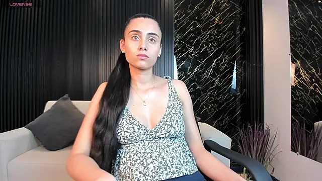 sofiapalacioss online show from November 7, 7:36 pm