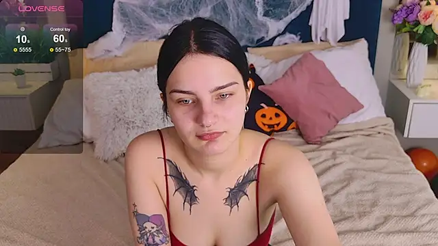 Angel Braun online show from October 26, 10:10 am