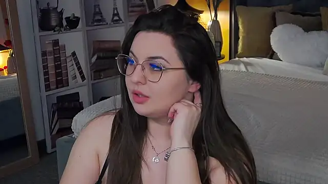 Mia Swano online show from January 14, 12:05 am