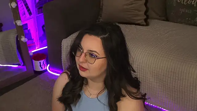 Mia Swano online show from April 11, 12:59 am