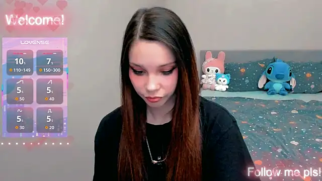 Snapshot of Kitten_Alissa chatting on May 10, 2:33 pm Kitten Alissa online show from May 10, 2:33 pm