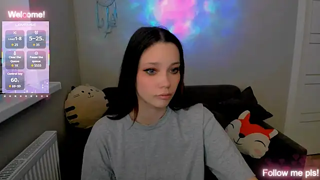 Snapshot of Kitten_Alissa chatting on May 20, 1:06 pm Kitten Alissa online show from May 20, 1:06 pm