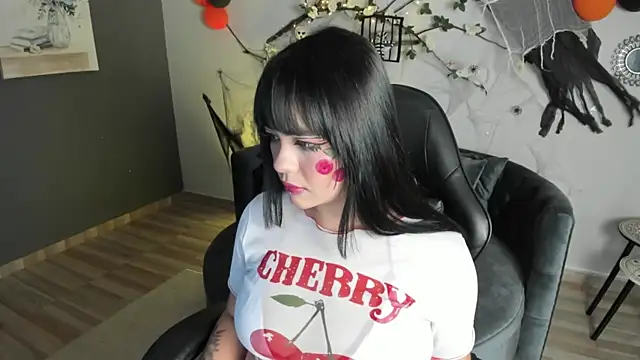 Snapshot of jasmincollin_ chatting on October 25, 2:41 am jasmincollin online show from October 25, 2:41 am