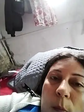  tetas 92 online show from February 15, 8:49 pm