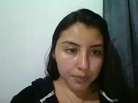 Snapshot of _Romilly_ chatting on October 26, 3:23 am  Romilly  online show from October 26, 3:23 am