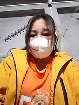 Snapshot of Teena_tiny chatting on December 18, 2:01 pm Teena tiny online show from December 18, 2:01 pm