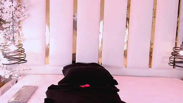 Nickidoll1 online show from November 12, 4:57 am