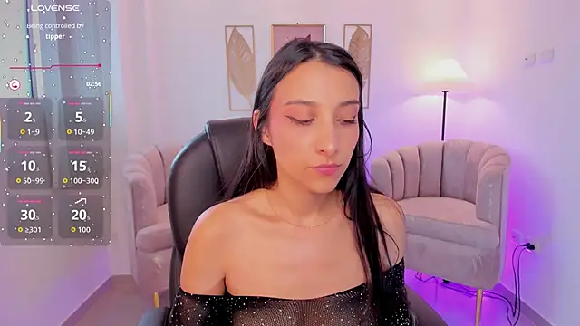 Kristen Rousse online show from January 10, 9:05 pm