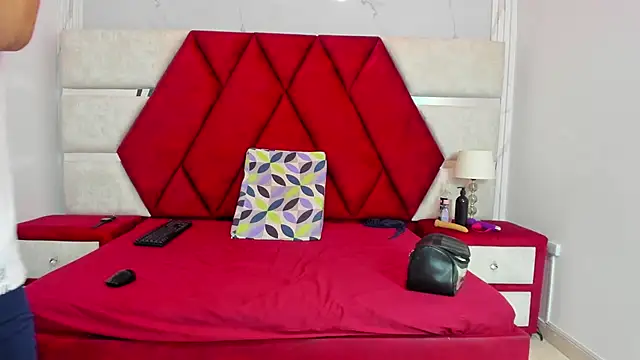 Kity spiderr online show from February 19, 12:34 pm