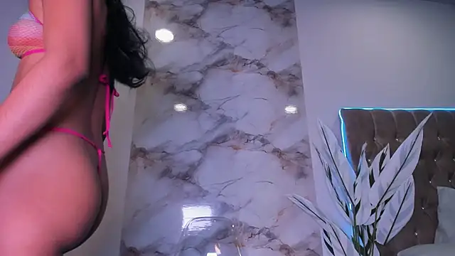 SeleneMakris online show from March 22, 7:12 am